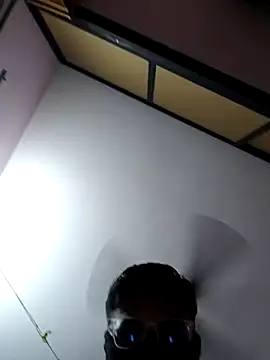 Kartik200798 live sex cam