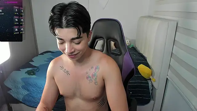 santy7v7 live sex cam