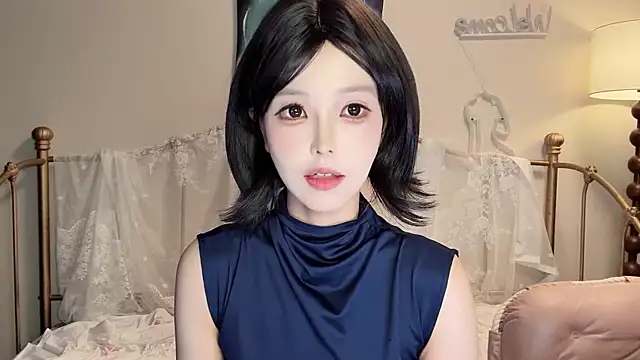 kiraa-0051 live sex cam