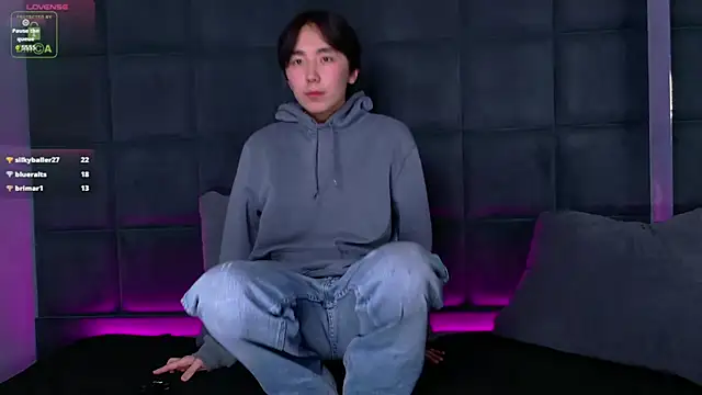HeejinWang live sex cam