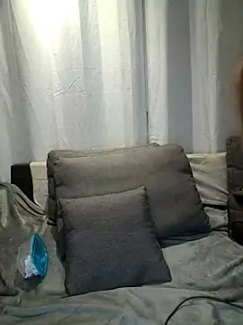 XLisaxx live sex cam