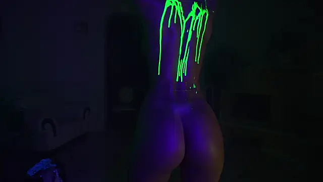 HeyBananas live sex cam