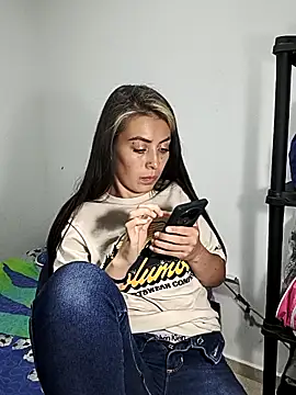 Tefannyy_ live sex cam