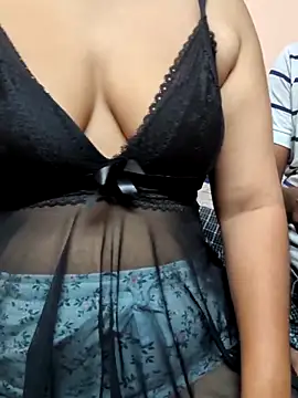 preethi-lovely live sex cam