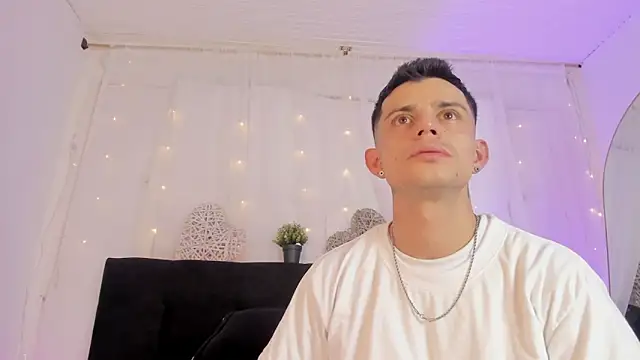 Bonny_and_carrot live sex cam