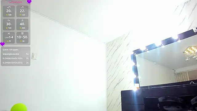 ElisabethMassey live sex cam