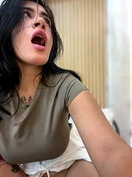 clarachanelricek live sex cam