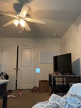 AshleyLoveee live sex cam