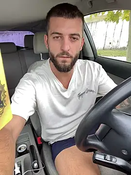 Pablo_Hornyguy95 live sex cam