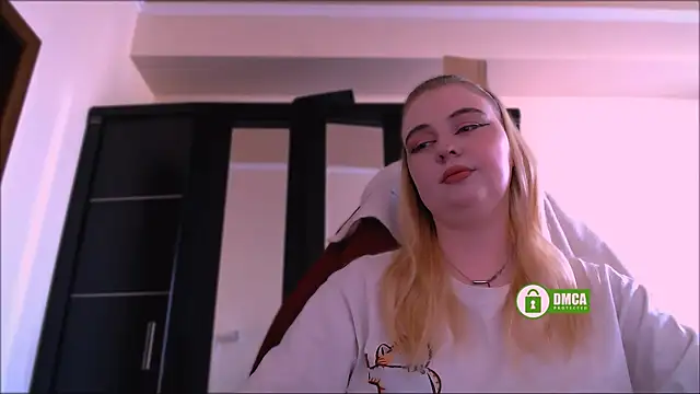 EvaAndLilith live sex cam