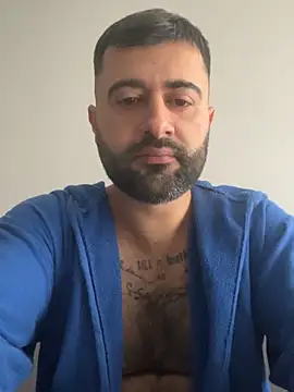 Ertomey live sex cam