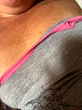MaluLemos live sex cam