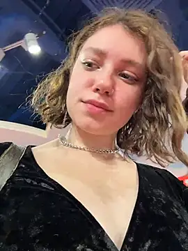 lucy-joy live sex cam