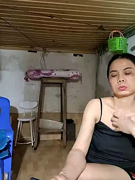 Basanis68 live sex cam