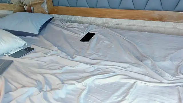 yayi_derek live sex cam