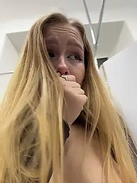 Liza_risky live sex cam