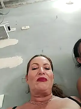 Horny-Mommy-Dirty live sex cam