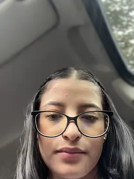 Arilw live sex cam