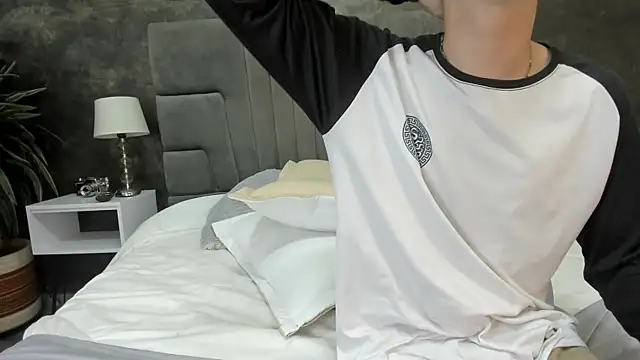 bruce_hans live sex cam