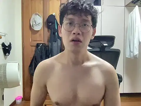 Passionatetwink2 live sex cam