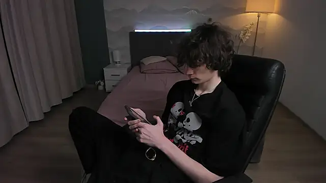 Edvard_Blare live sex cam