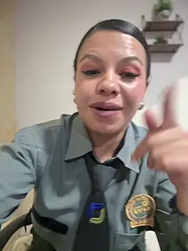 Ariana-07 live sex cam