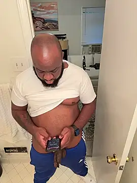 africandickxxl live sex cam