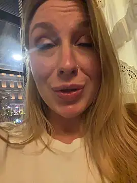 Sweet___Emily live sex cam