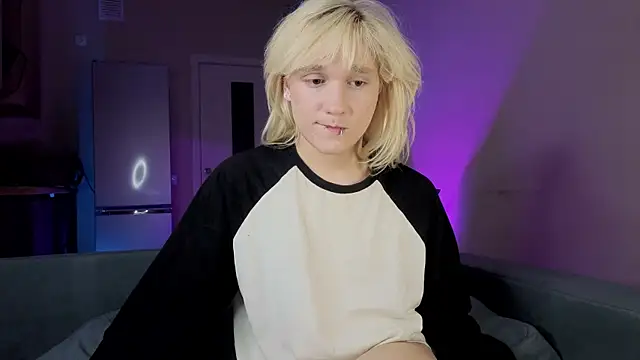 Gregory_Byyrd live sex cam