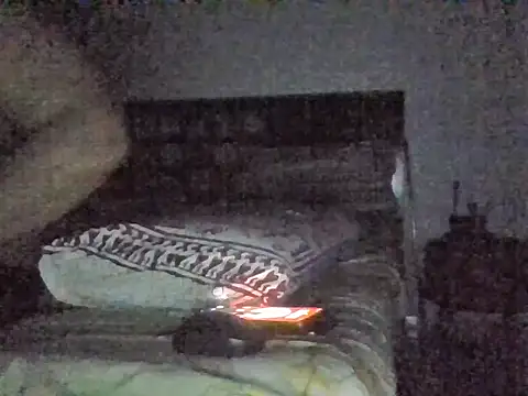 julywwrt live sex cam