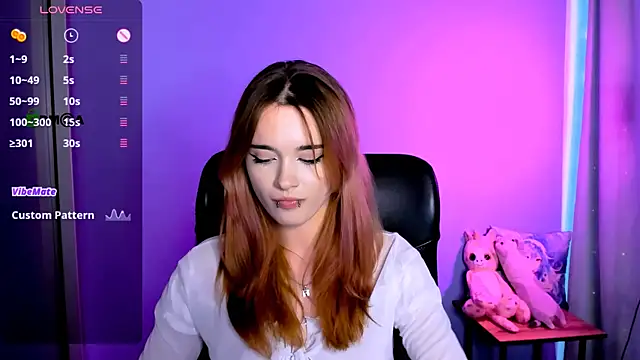 liana_kisses live sex cam