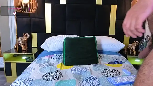 Ethan__Walker live sex cam
