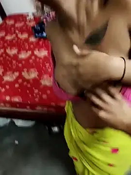 Hotty-Moni live sex cam