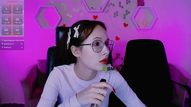 nikole_kitt live sex cam