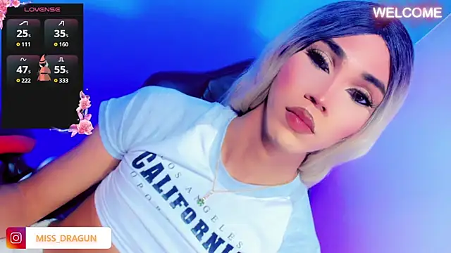 emelly_horny_ live sex cam