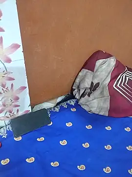 Meenaksi-singh live sex cam