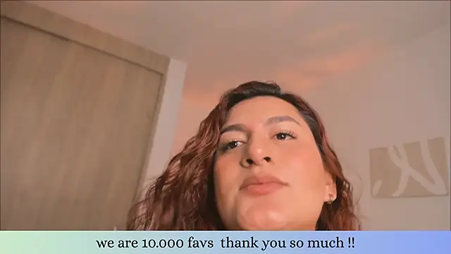 ari_artis live sex cam