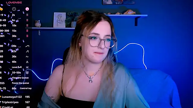 luna_berryy live sex cam