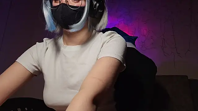 DanaWard's Stripchat show and profile