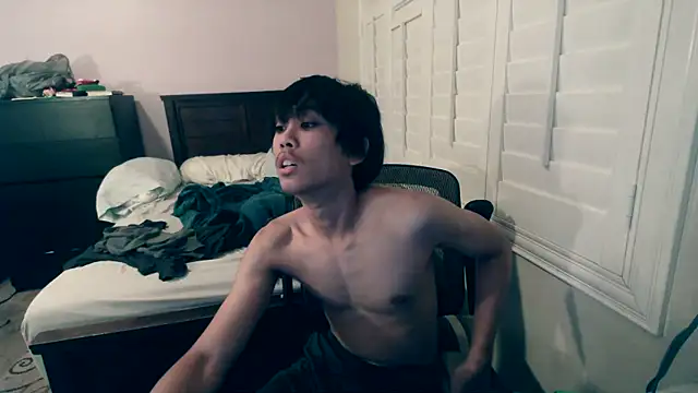 youngasianboy2007 live sex cam