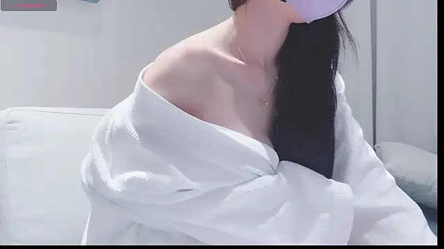 AngleZii live sex cam
