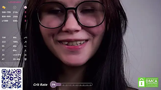 DelphaDivenere live sex cam