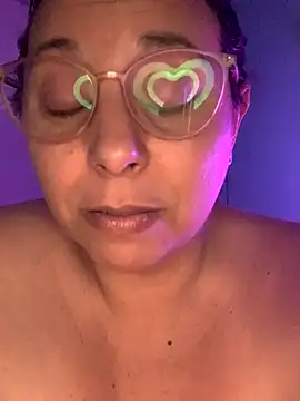 LupeLok live sex cam