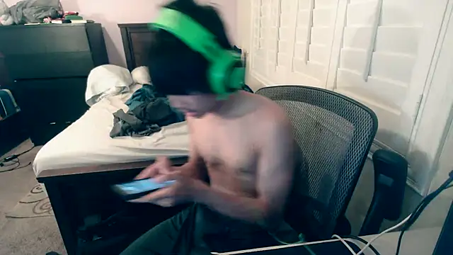 youngasianboy2007 live sex cam