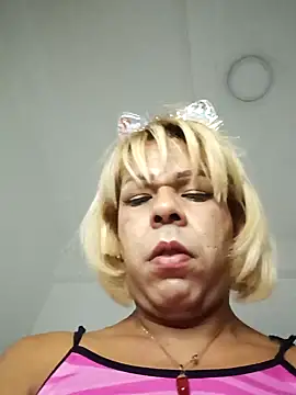 blondebitchlitle live sex cam