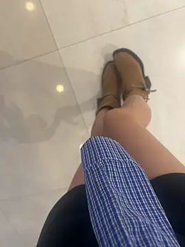 yimisun01 live sex cam