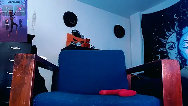 Marieblueeyes live sex cam