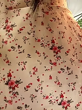 Isabellitasexi38 live sex cam