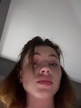 Camilla_Railian live sex cam