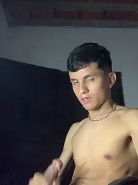gabrielzinnnn085 live sex cam